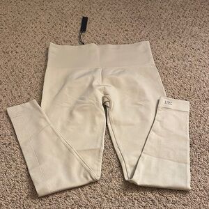 Set Active Cream Leggings